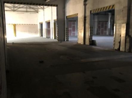 Pronájem komerčního objektu, sklad, 1 457 m²