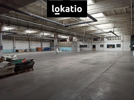 Pronájem komerčního objektu, sklad, 3 353 m²
