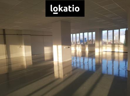 Pronájem komerčního objektu, sklad, 830 m²