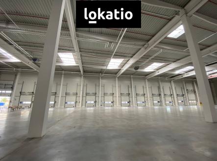 Pronájem komerčního objektu, sklad, 4 323 m²