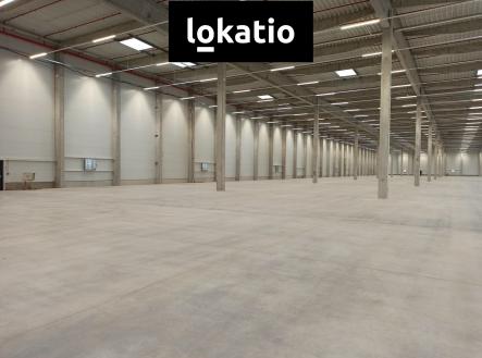 Pronájem - komerční objekt, sklad, 8 000 m²