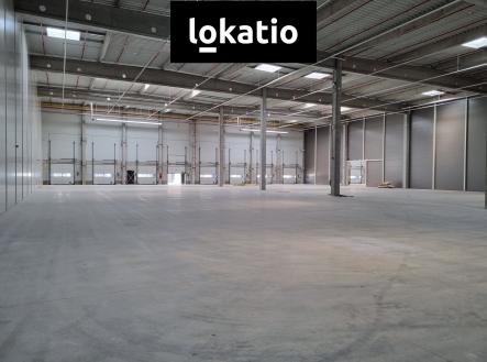 Pronájem komerčního objektu, sklad, 2 700 m²