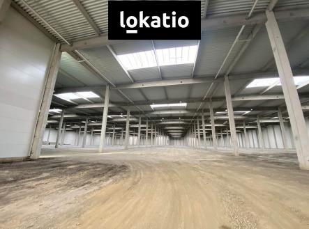 Pronájem komerčního objektu, sklad, 9 653 m²