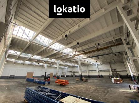 Pronájem komerčního objektu, sklad, 1 557 m²