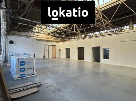 Pronájem - komerční objekt, sklad, 355 m²