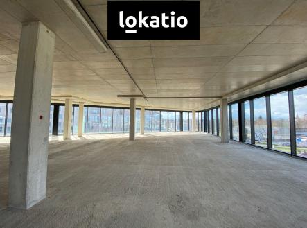 Pronájem - kanceláře, 240 m²