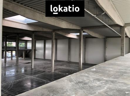 Pronájem komerčního objektu, sklad, 618 m²