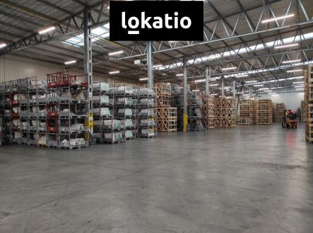 Pronájem komerčního objektu, sklad, 4 111 m²