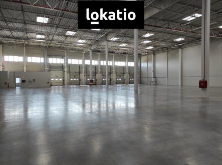 Pronájem komerčního objektu, sklad, 2 733 m²