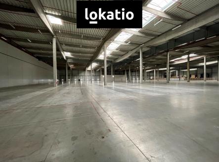 Pronájem komerčního objektu, sklad, 18 297 m²