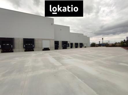 Pronájem komerčního objektu, sklad, 1 895 m²