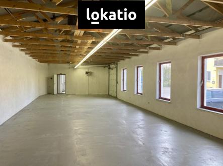 Pronájem - komerční objekt, sklad, 122 m²