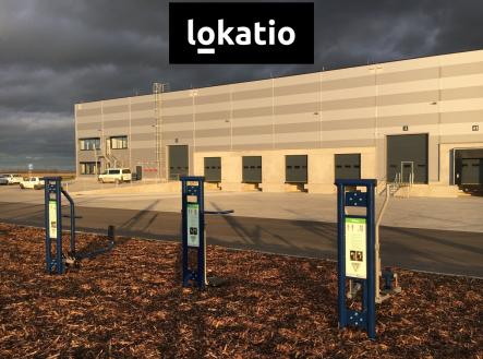 Pronájem komerčního objektu, sklad, 8 883 m²