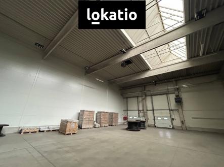 Pronájem komerčního objektu, sklad, 711 m²
