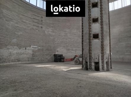 Pronájem komerčního objektu, sklad, 981 m²