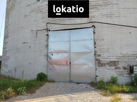 Pronájem komerčního objektu, sklad, 981 m²
