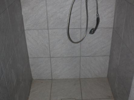 Pronájem komerčního objektu, sklad, 410 m²