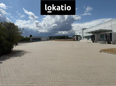 Pronájem komerčního objektu, sklad, 2 193 m²