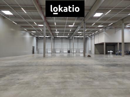 Pronájem komerčního objektu, sklad, 3 858 m²