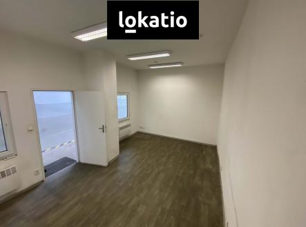 Pronájem komerčního objektu, sklad, 1 200 m²