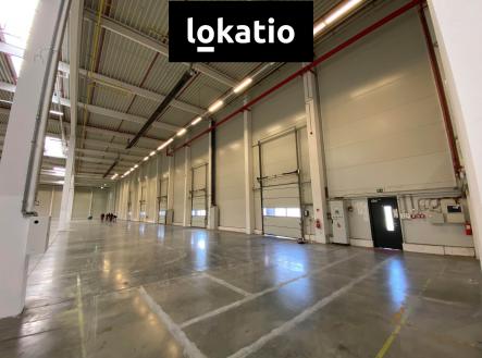 Pronájem komerčního objektu, sklad, 11 400 m²
