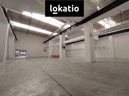 Pronájem komerčního objektu, sklad, 2 465 m²