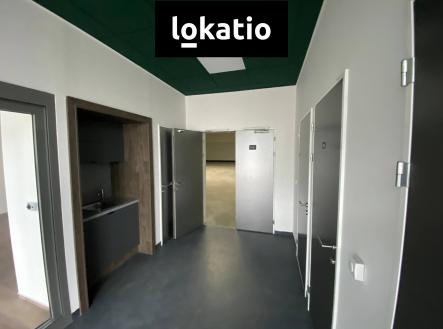 Pronájem komerčního objektu, sklad, 467 m²