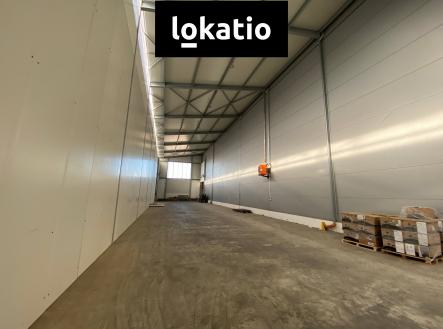 Pronájem komerčního objektu, sklad, 1 300 m²