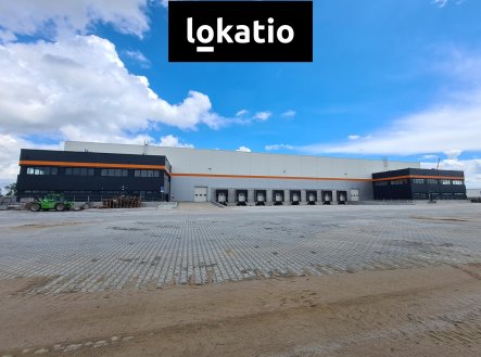 Pronájem komerčního objektu, sklad, 12 100 m²