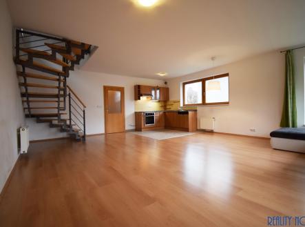 Pronájem domu/vily, 142 m²