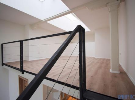 Pronájem bytu, 3+kk, 57 m²