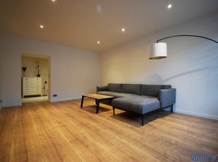 Pronájem bytu, 2+1, 70 m²