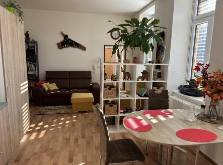 Pronájem bytu, 3+kk, 70 m²