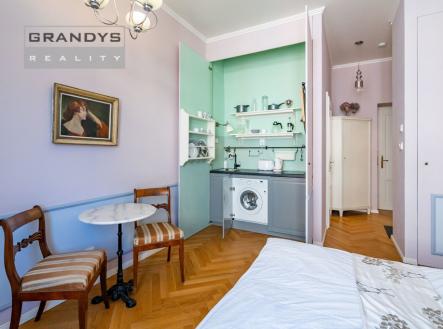 Pronájem bytu, 1+kk, 22 m²