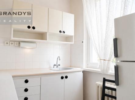 Prodej bytu, 1+kk, 32 m²