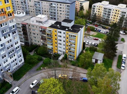 byt-modrany-0003-dron-6.jpg