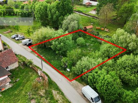 Prodej pozemku pro bydlení, 677 m²