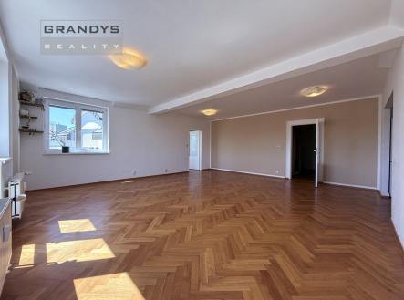 Pronájem bytu, 3+kk, 86 m²