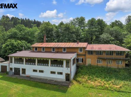 Prodej hotel, 900 m²