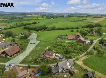 Prodej pozemku pro bydlení, 1 400 m²