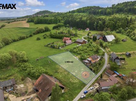 Prodej pozemku pro bydlení, 1 999 m²