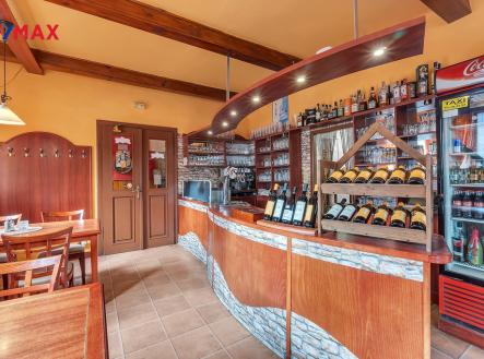 Prodej - restaurace, 340 m²
