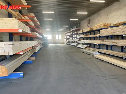 Prodej skladovací prostor, 2 550 m²