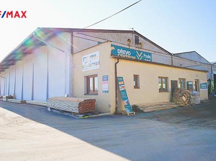 Prodej skladovací prostor, 2 550 m²