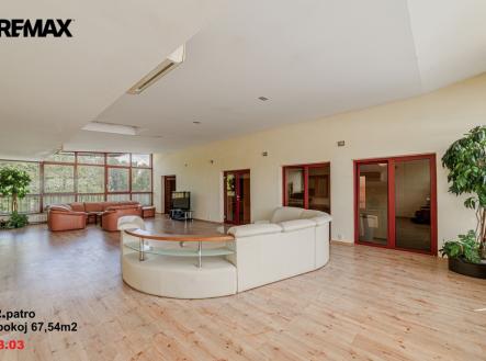 Prodej kanceláře, 595 m²