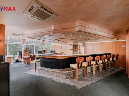 Prodej hotel, 595 m²