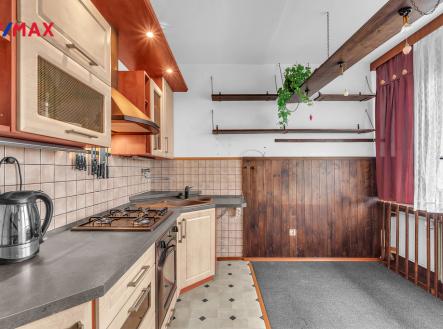 Prodej bytu, 3+1, 98 m²