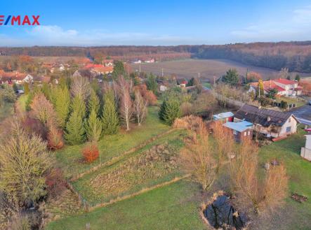 Prodej pozemku pro bydlení, 1 616 m²