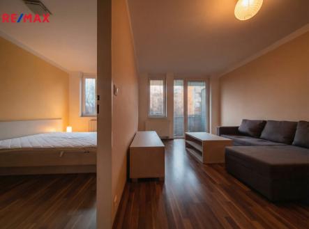 Pronájem bytu, 2+kk, 58 m²