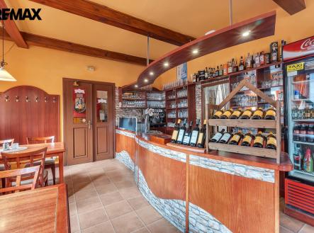 Pronájem restaurace, 340 m²